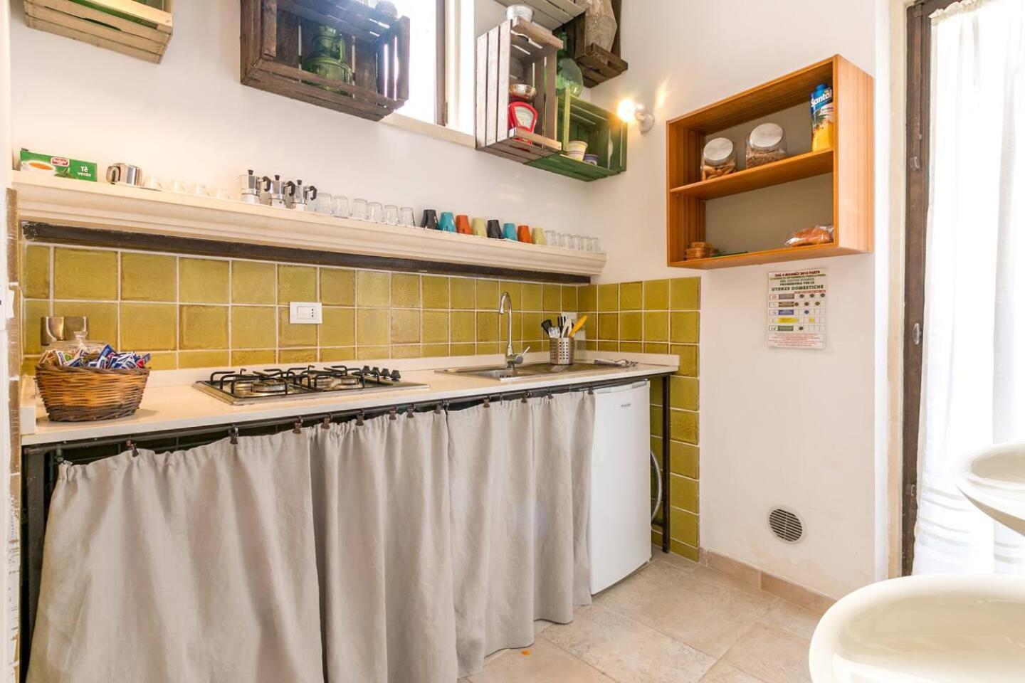 Bed and Breakfast Caminanti à Lecce Extérieur photo