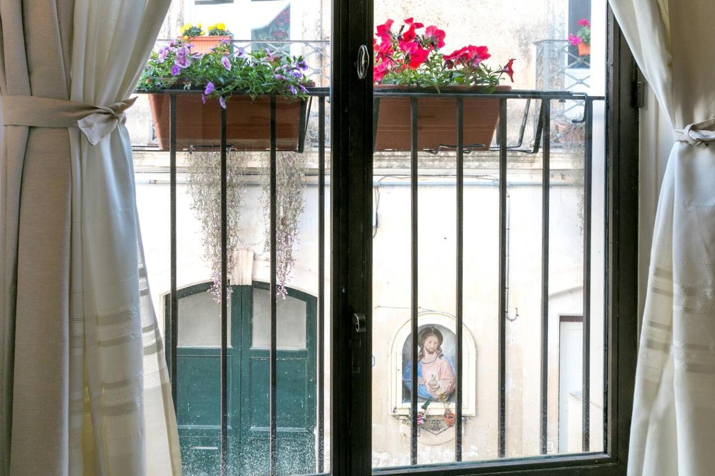 Bed and Breakfast Caminanti à Lecce Extérieur photo